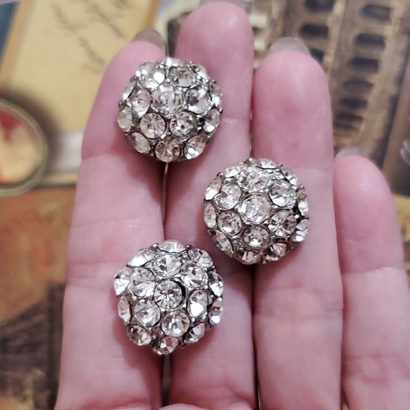 Set of 3 vintage clear rhinestone silvertone shank buttons Sewing crafting - Picture 4 of 6